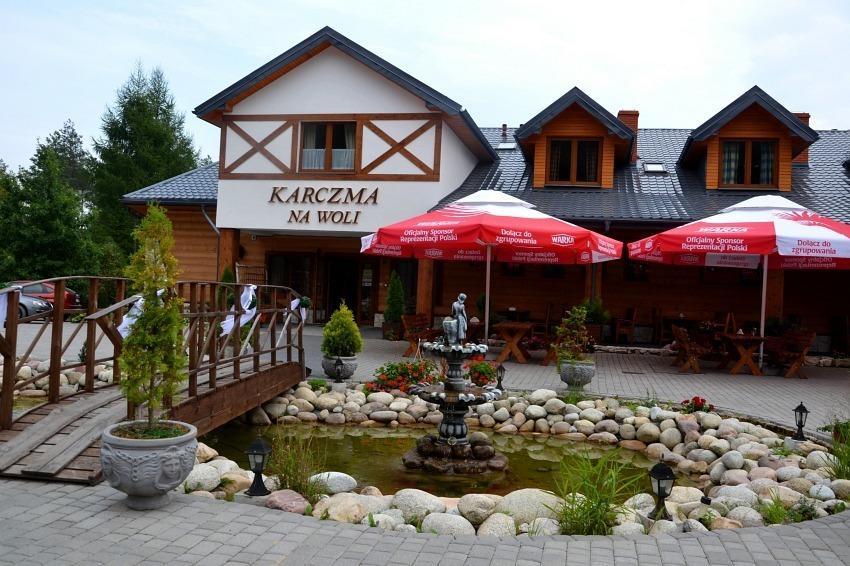 ホテル Karczma Na Woli Biłgoraj エクステリア 写真